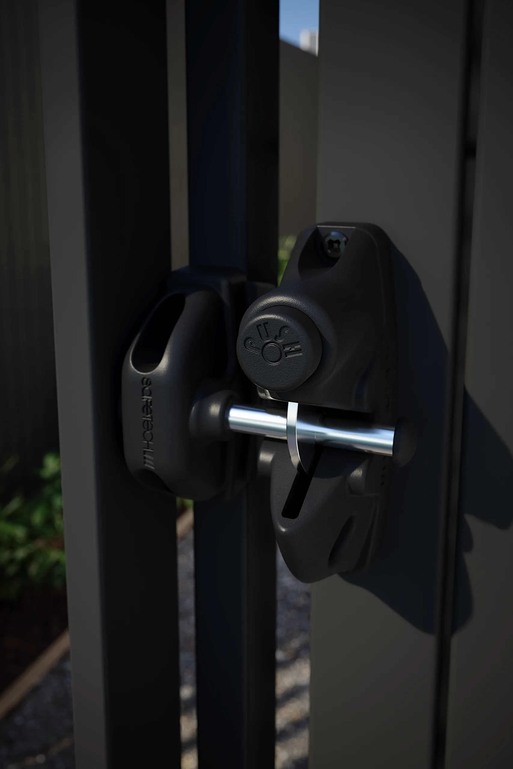 Protectoral Viper Latch Lifestyle 2 Side Entry A Close